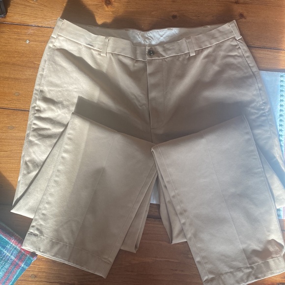 Brooks brothers men’s khaki chino pants - Picture 2 of 5